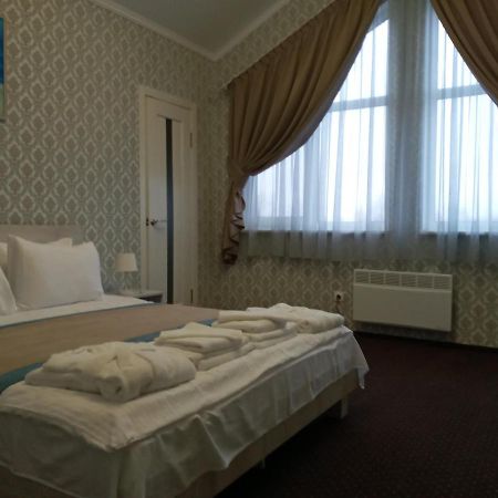 Pereyaslav-Khmelʼnytsʼkyy Hotel And Restaurant Complex Lubokray מראה חיצוני תמונה