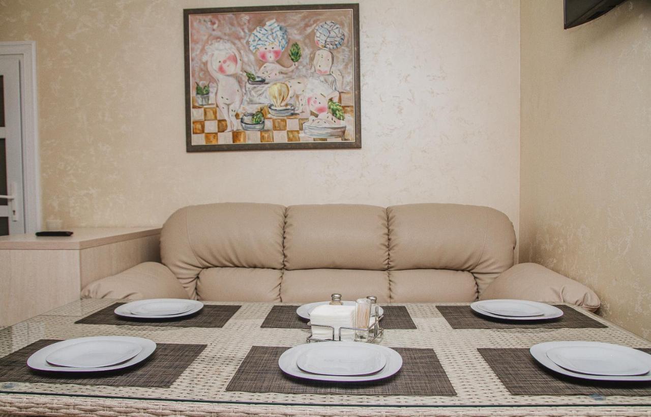 Pereyaslav-Khmelʼnytsʼkyy Hotel And Restaurant Complex Lubokray מראה חיצוני תמונה